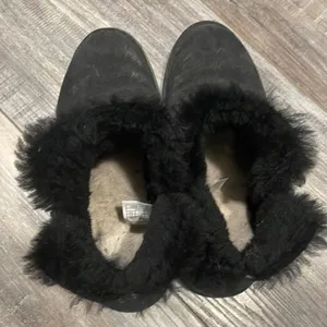 UGG Women's Elisa Suede Short Ankle Boots size 5.5 thumbnail 8