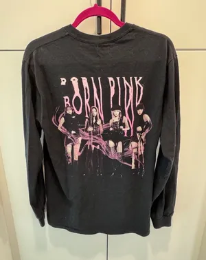 BLACKPINK 2022 Born Pink world tour long sleeve shirt thumbnail 1