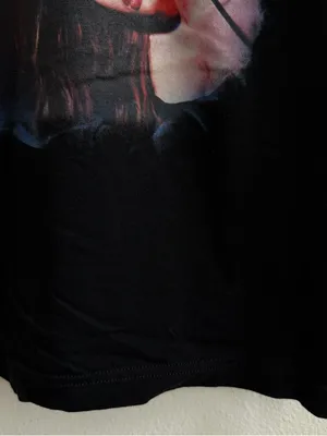 Olivia Rodrigo off-the-shoulder black graphic tee thumbnail 7