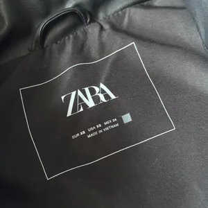 Zara faux leather black high neck puffer zip up vest XS thumbnail 5