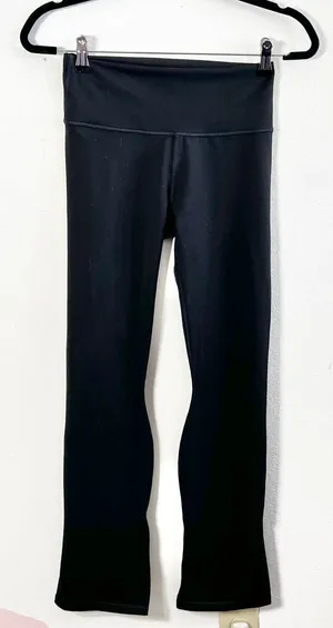 Fabletics Define‎ PowerHold Split Hem Flare Legging Black Small thumbnail 1