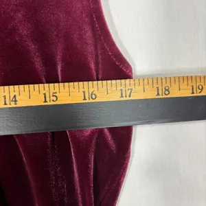 Limited Velvet Mock Neck Sleeveless Top‎ L Burgundy Y2K Whimsigoth Chic Evening thumbnail 3