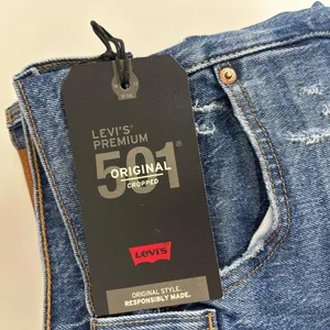 Levi's Premium 501 Original Cropped Womens Jeans High Rise Blue W 26 L 26 NWT thumbnail 14