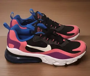 Nike Air Max 270 React GS Hyper Pink 7Y/8.5W Athletic Running Walking Sneakers thumbnail 1