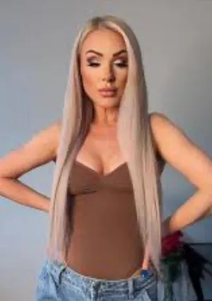 SKIMS Sculpting Bodysuit XS thumbnail 1