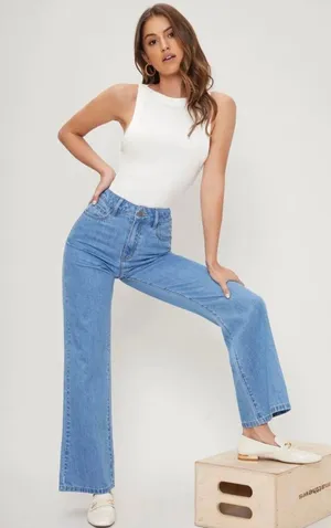 SheIn Sleeveless White Tank Top thumbnail 1