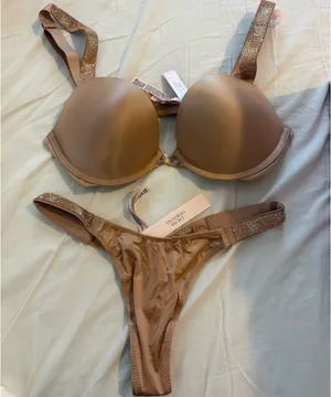 Victoria's Secret Lingerie set thumbnail 1