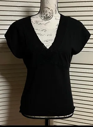 Loft Blouse Women’s medium  thumbnail 1