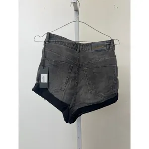 NWT One Teaspoon Sz 26 Lovers Le Duke Black Distressed Low Waist Jean Shorts thumbnail 4