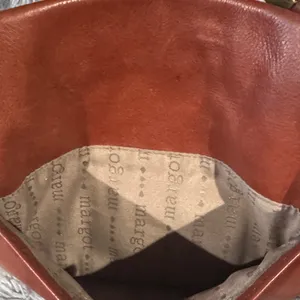 Margot Chestnut Leather Crossbody Bag thumbnail 4