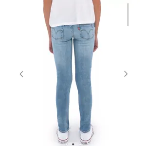 Levi's 710 Super Skinny Girls Size 16 Light Wash Denim Jeans Adjustable‎ NWT thumbnail 3