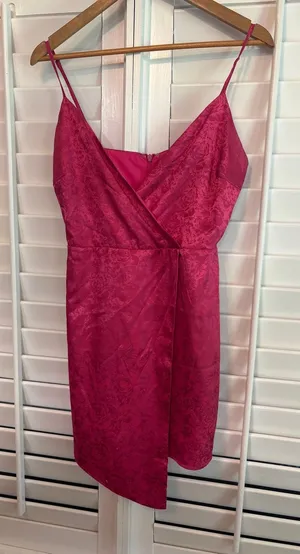 Lulu's Pink‎ Dress Size Medium thumbnail 1