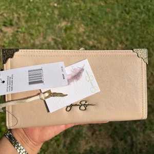 NWT Jessica Simpson Bifold Wallet Sandstone thumbnail 2