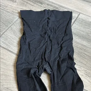 Women's Black Hosiery Tights thumbnail 4