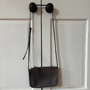Madewell The Simple Crossbody Leather Bag Small Rectangle Purse Distressed Blue‎ thumbnail 3
