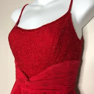OLEG CASSINI Vintage Silk Dress Womens 6 Red Cherry Beaded Formal Prom Evening thumbnail 2