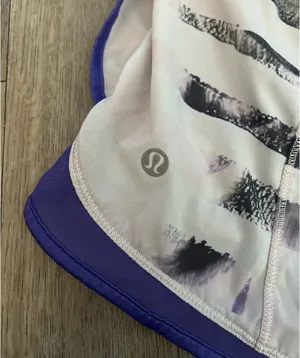 Lululemon Shorts 2.5" thumbnail 3
