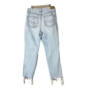 American Eagle Comfort Stretch‎ Waistband Ripped Mom Jeans Light Wash Size 4 thumbnail 7