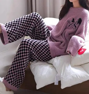 Y2K Women’s loungewear Set with Rose Print thumbnail 1