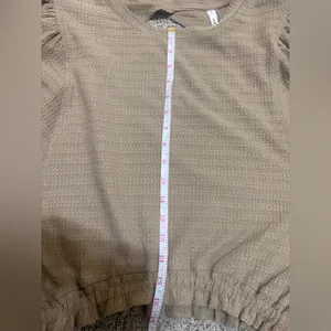 Glam Women's Taupe Waffle Knit Long Sleeve Top size M thumbnail 10