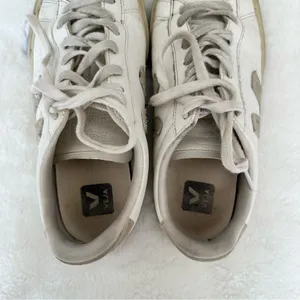 Veja Campo Sneakers Women’s Size 8 thumbnail 12