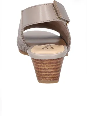 Bella Vita Women's Marin Wedge Sandal shoes beige natural knit 7.5 narrow thumbnail 3