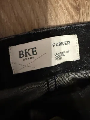 BKE Buckle Parker Flare Stretch Jeans thumbnail 3