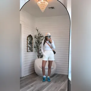 Lululemon Softstreme High-Rise Short 4" thumbnail 5