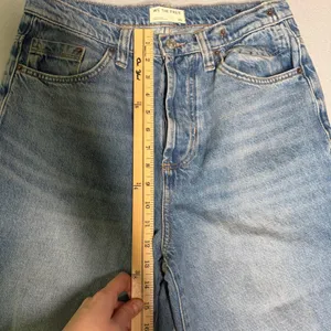 Free People We The Free Eden High Slouchy Flare Jeans Light Blue Denim Womens Size 28 thumbnail 4