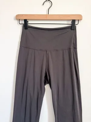 Dark Grey Super High-Waist Athletic Leggings Size XS thumbnail 3