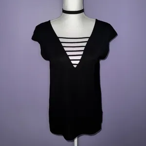 NEW American Eagle Black Strappy V-Neck Top thumbnail 2