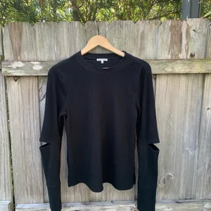 Black Swan Cut Out Sweater thumbnail 9