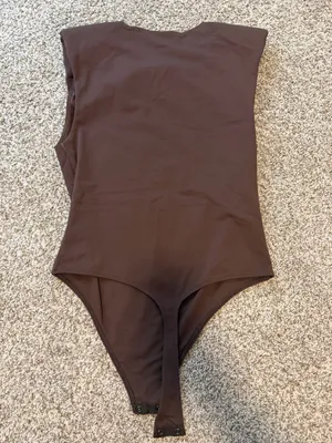 ARITZIA babaton bodysuit thumbnail 5