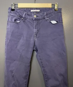 Levis Mid Rise Skinny Jeans Womens 29 Purple Medium Wash Stretch Denim thumbnail 1