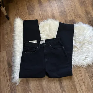 EVERLANE The Original Cheeky Jean In Coal thumbnail 4