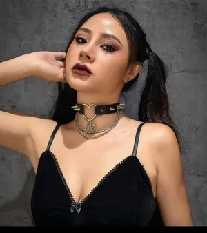 Heart Choker Necklace with Spikes and Chains thumbnail 3