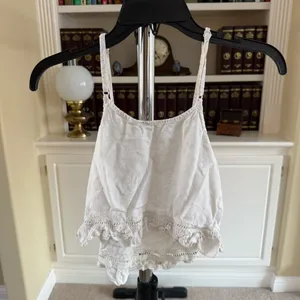 Mahina Linene White Lafe Camisole thumbnail 2