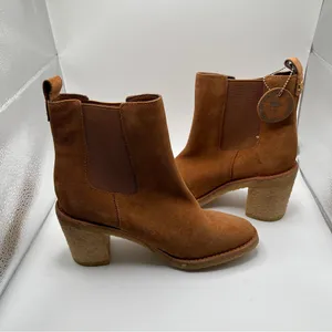 NWOBLauren Ralph Lauren Marianna Suede Waterrepellent Chunky Heel Ankle Boot 5.5 thumbnail 9