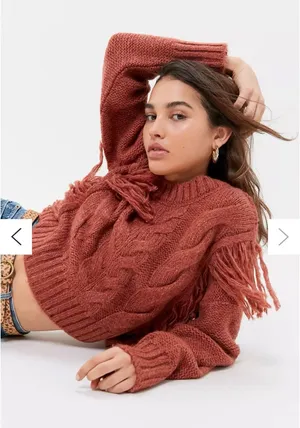 Urban Outfitters Faye Shimmer Fringe‎ Cable Knit Sweater Size M thumbnail 1