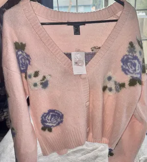 Forever 21 Sweater thumbnail 4