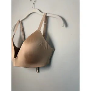 Skims Wireless Form T-Shirt Bra Clay Size 34DD NWT $50 thumbnail 2