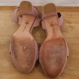 Antonio Melani‎ Suede Platform Sandals Womens Size 7 Pink Leather Ankle Strap thumbnail 4