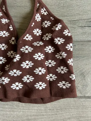 Cotton Candy Brown Halter Floral Knit Crop Top with White Flowers thumbnail 3