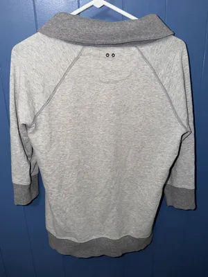 Converse One Star Half 3/4 sleeve pullover sweatshirt ft. Winnie the Pooh/Piglet thumbnail 6