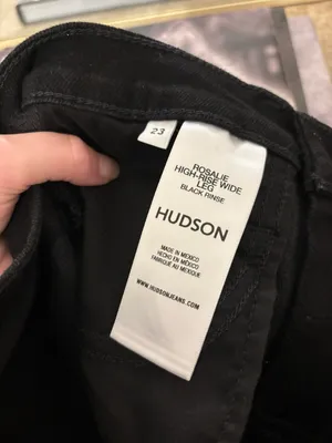 Black Size 23 thumbnail 2