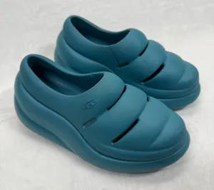 UGG Women's LA Cloud Clog Comfort Slip‎ On Shoes Blue Size 6 thumbnail 1