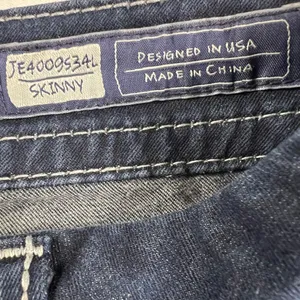 Miss Me Skinny Jeans Dark Wash Embellished Flap Pockets Thick Stitching Size 30 thumbnail 8