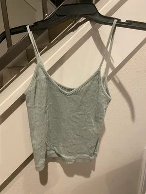 PacSun Green Spaghetti Strap Tank Top thumbnail 1