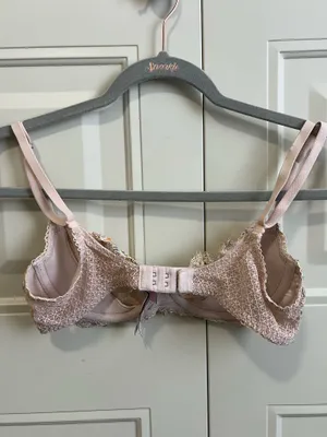 Victoria's Secret Lace Bra thumbnail 2