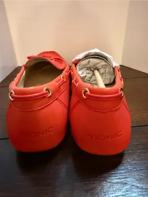 NIB - Vionic Honor Virginia Loafer Moccasin Cherry Red Leather Size 9 Bow - NEW thumbnail 6